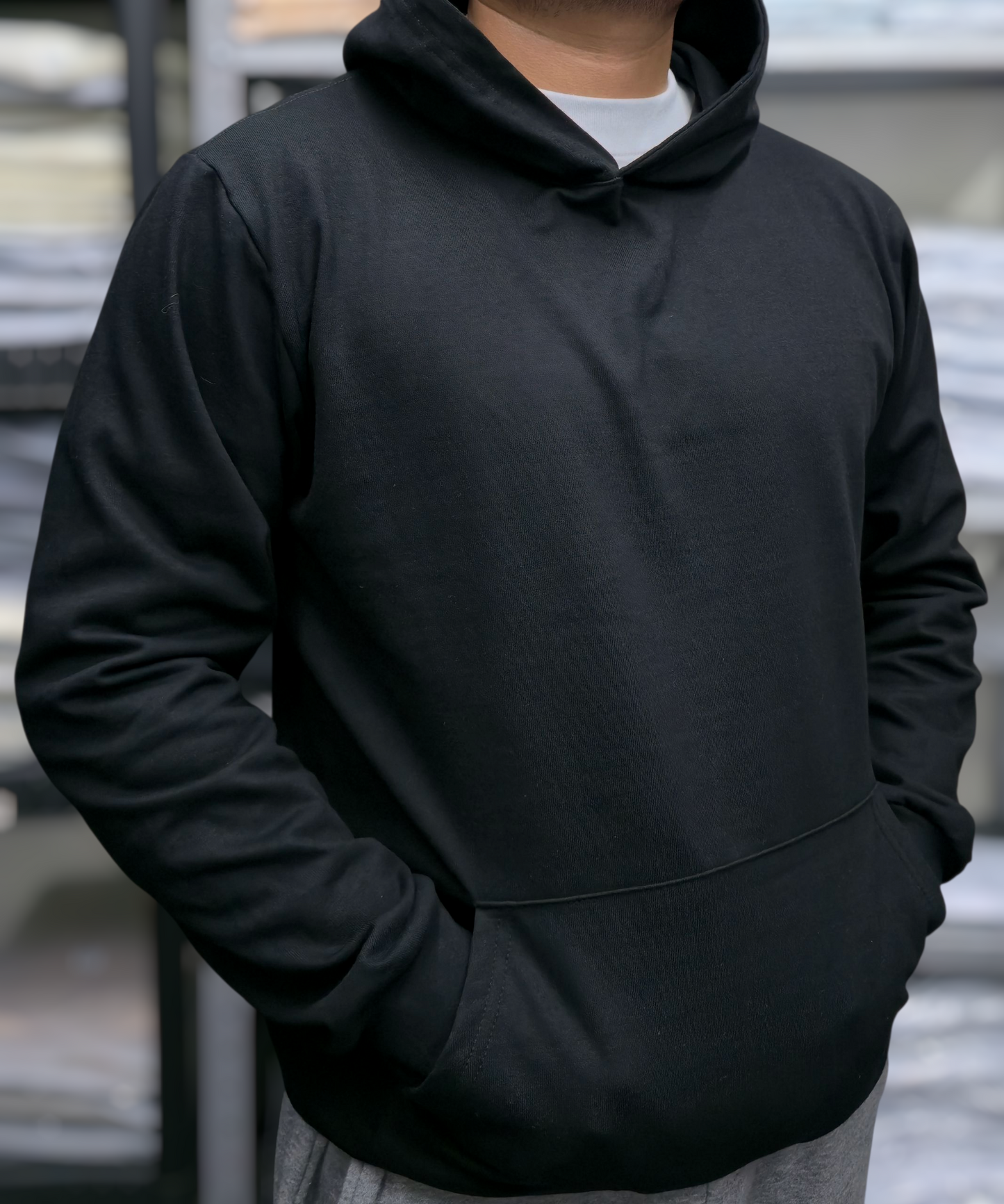 Hoodie Regular 300 gms NEGRA