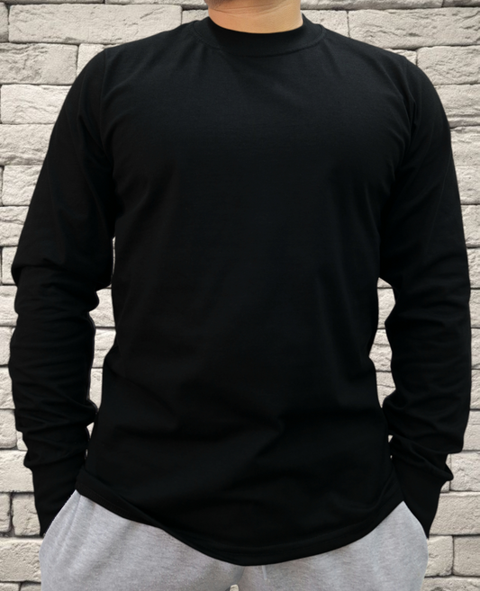 Playera Regular Manga Larga 200gms NEGRA